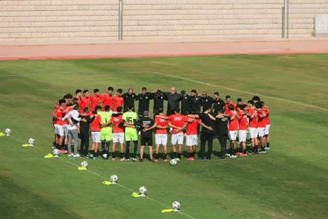 قبل انطلاق أمم أفريقيا.. مصطفى محمد وتريزيجيه يدعمان منتخب مصر للشباب